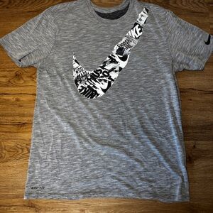 Nike Men's Gray Dri-FIT T-Shirt